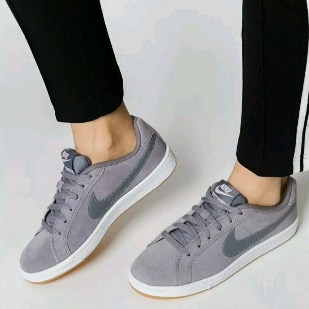 Nike Women's Court Royale Suede (Gunsmoke/Gunsmoke) Gray Sneakers Sold Out 9 NIB